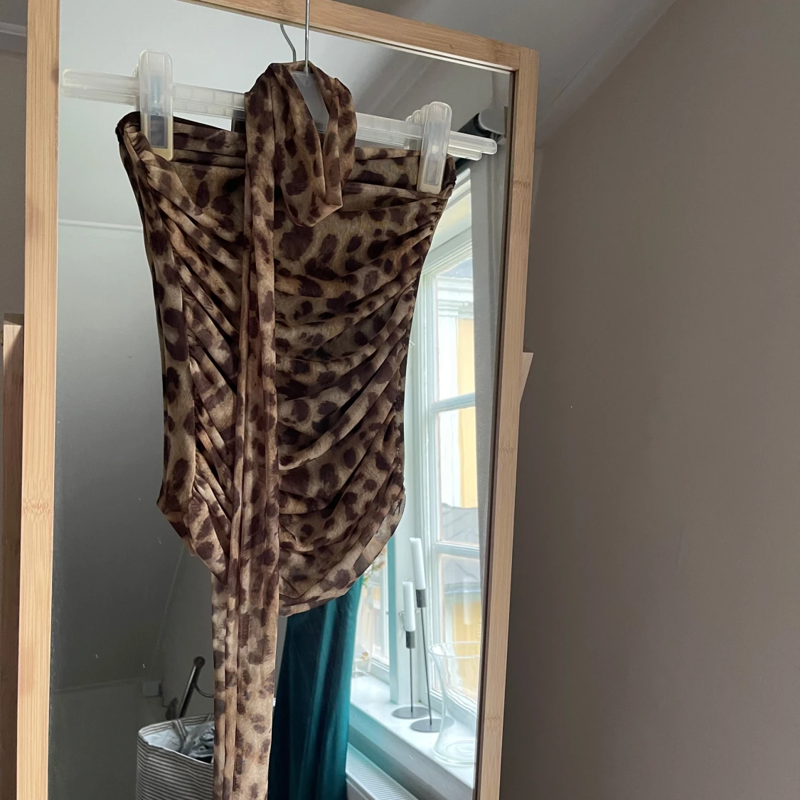 Leopardmönstrad topp