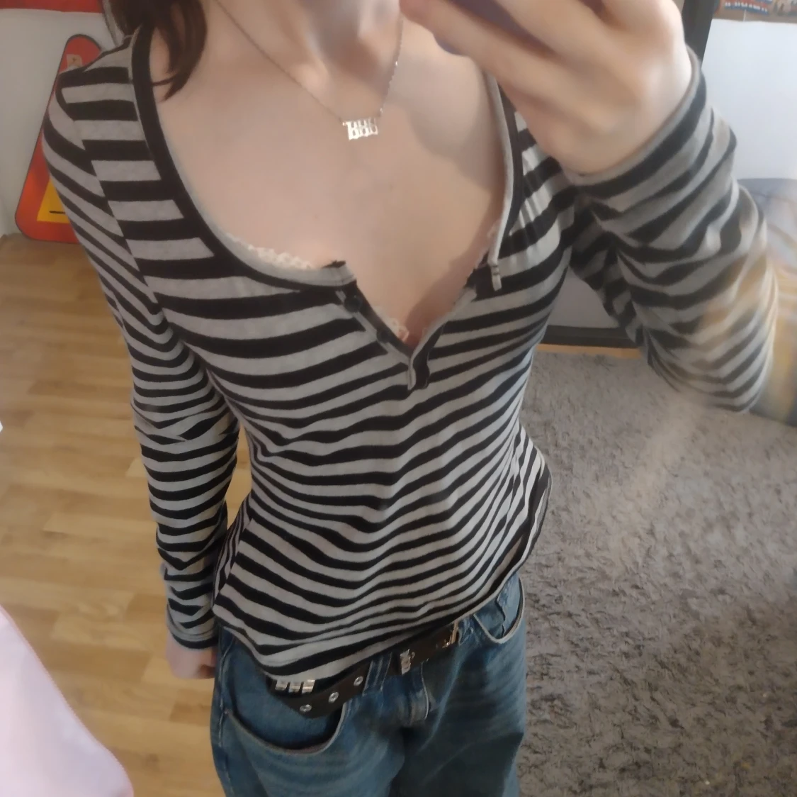 Randig långärmad topp från SHEIN - 1