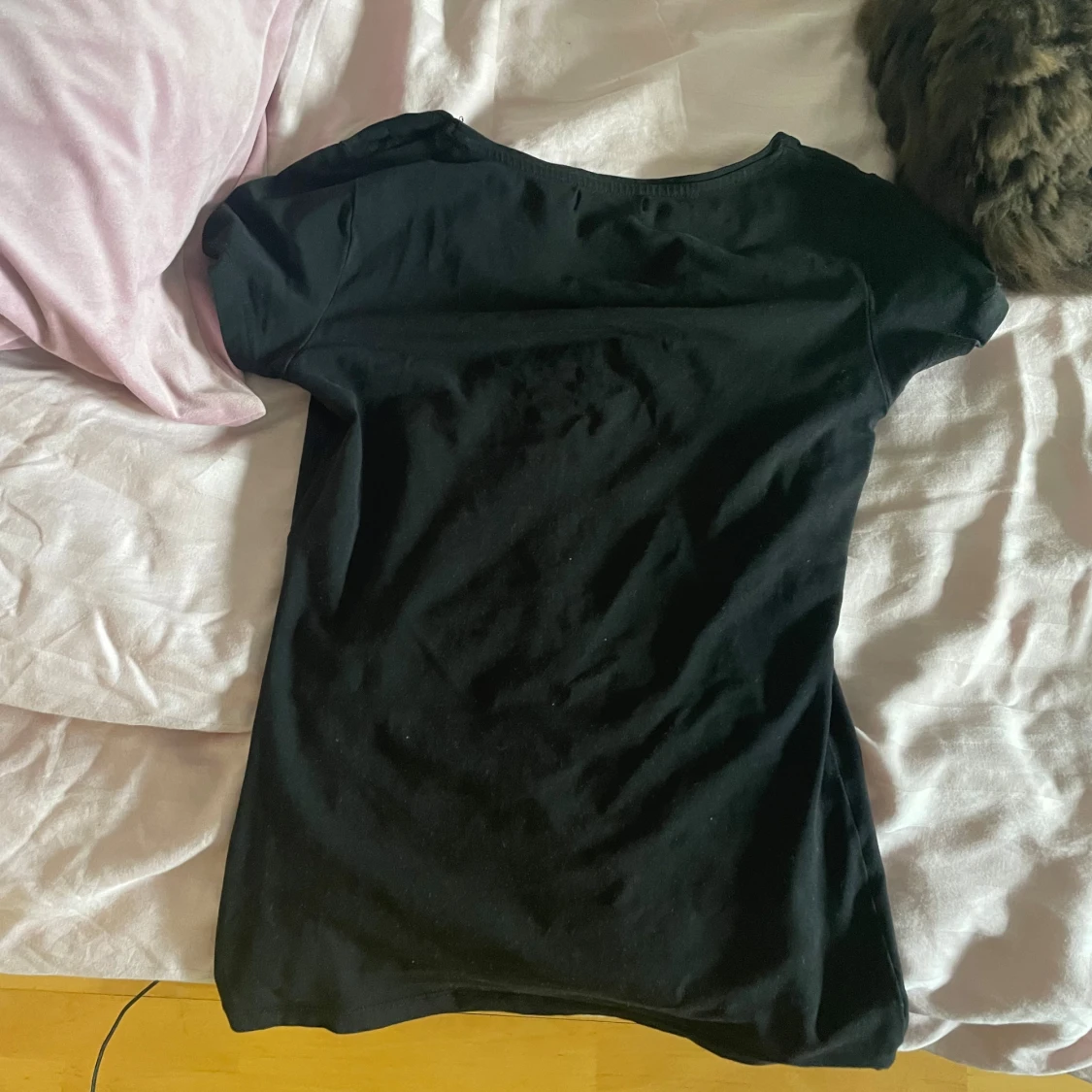 Svart t-shirt från Lindex - 3