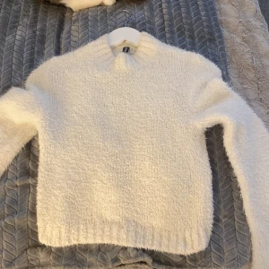 Stickad tröja - Supermjuk och gosig