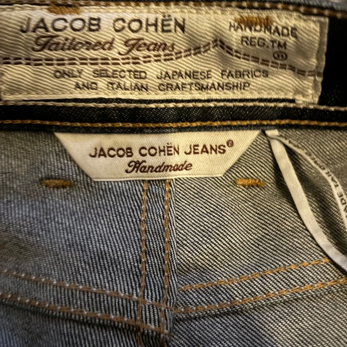 Mörkblå jeans från Jacob Cohen - 4