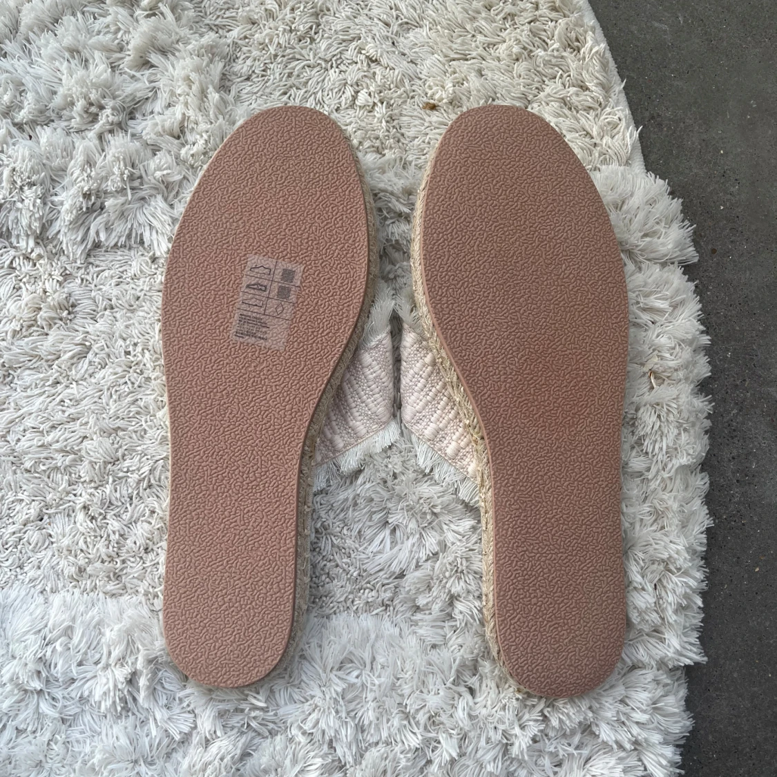 Fina sandaler med fransar från H&M - 2