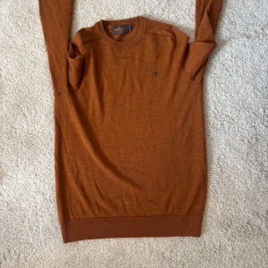 morris sweatshirt - skick 9/10 knappt andvänd| storlek s men passar xs| pm för mer info