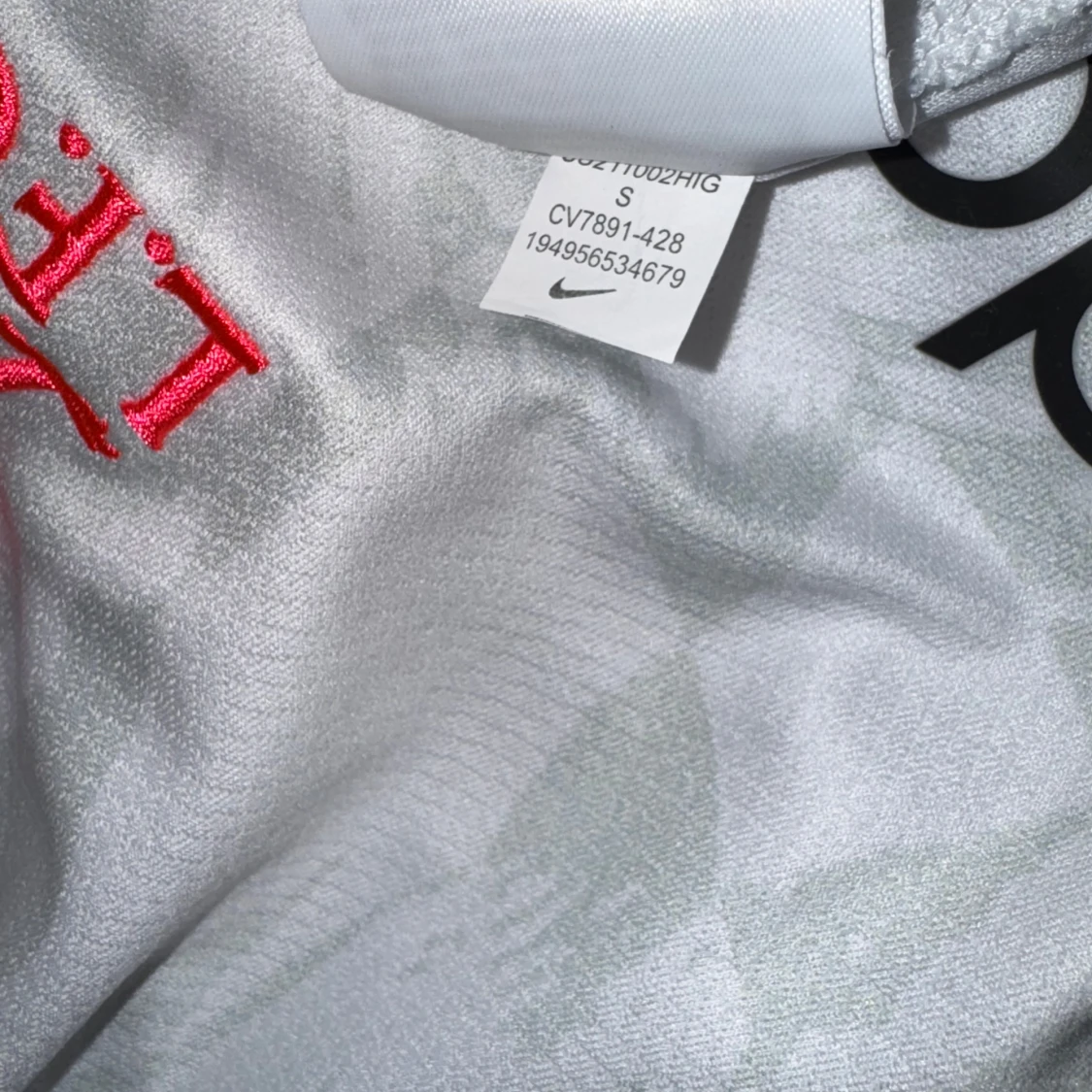 Liverpool Bortatroja - 4