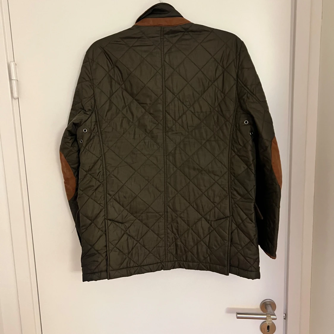 Quiltad jacka från Oscar Jacobson - 1