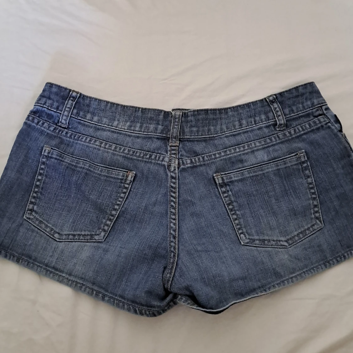 Basic Low waist jeans shorts  - 1