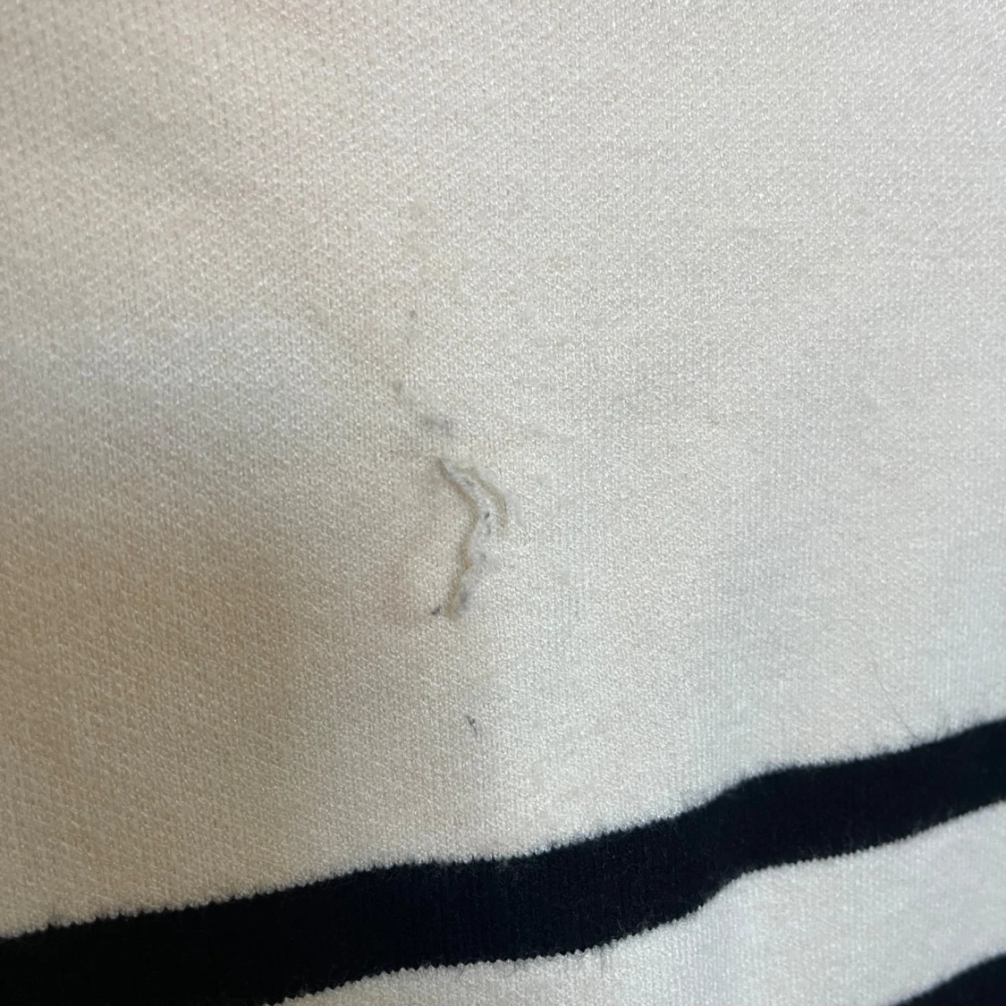 Beige och svart randig stickad tröja - 3