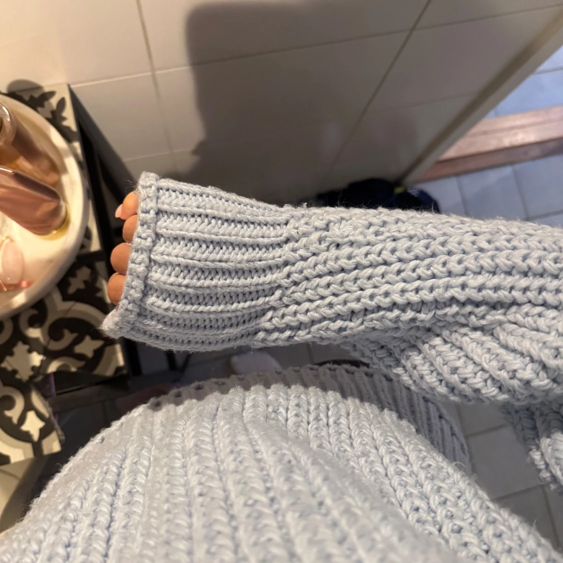 Ljusblå stickad polotröja - 2