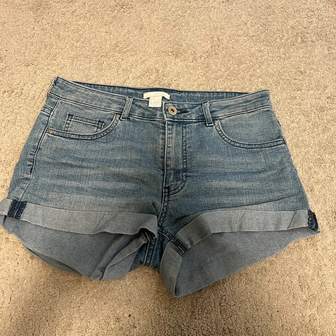 Blå jeansshorts från H&M, strl 36