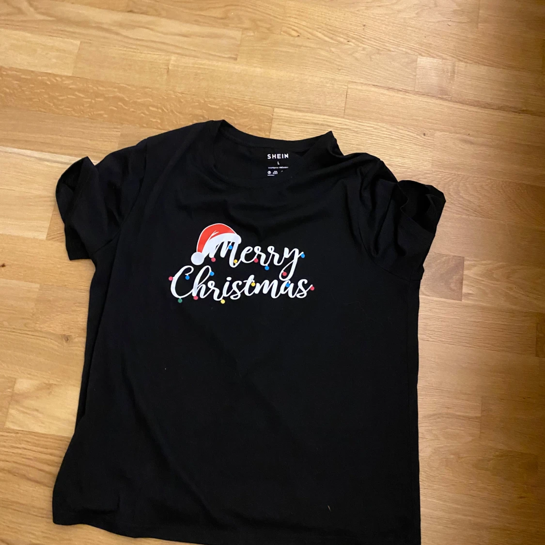 Svart jul-tshirt från SHEIN