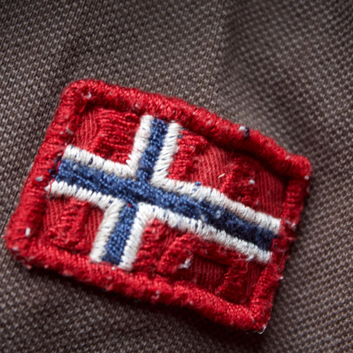 Brun långärmad pikétröja från Napapijri - 3