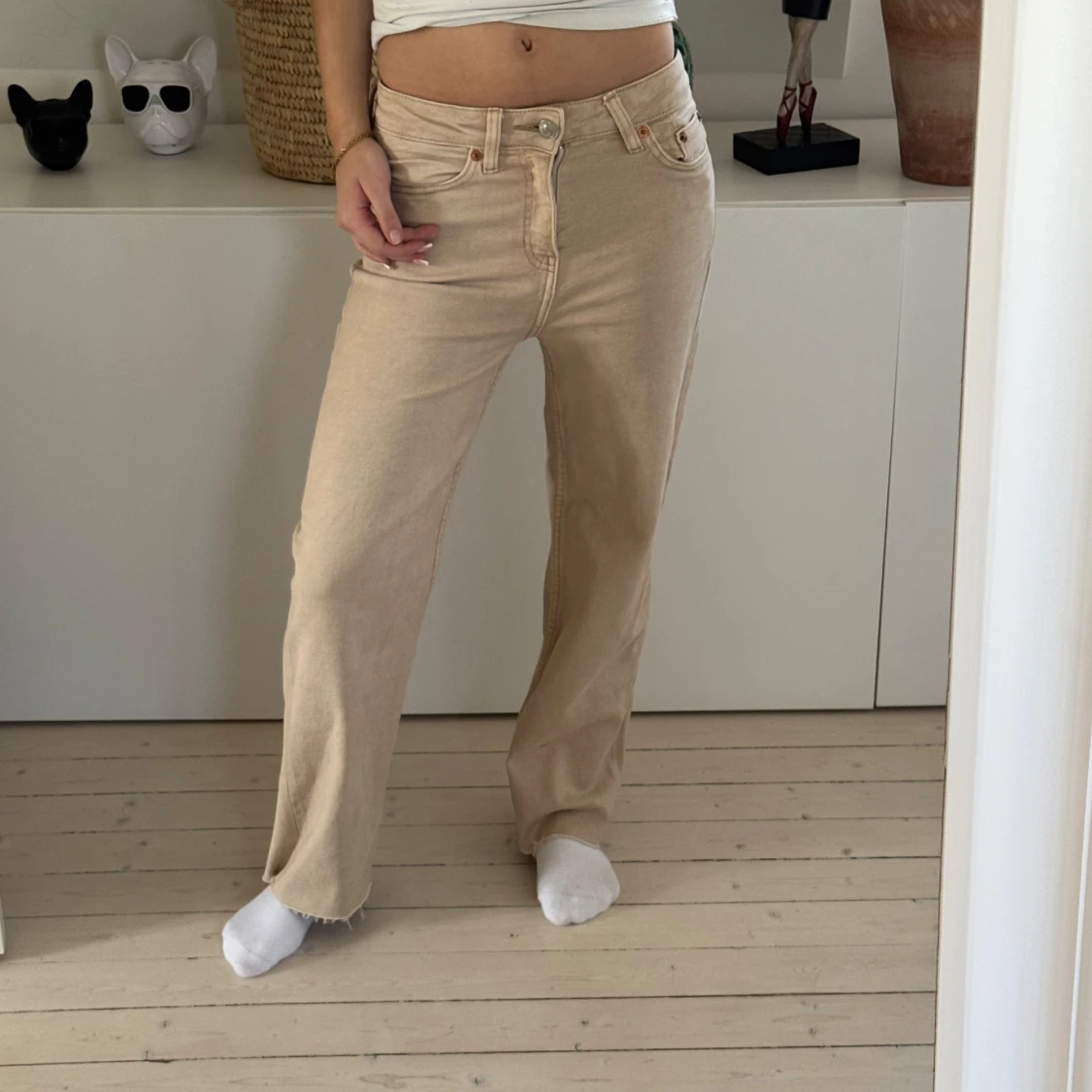 Beige jeansbyxor