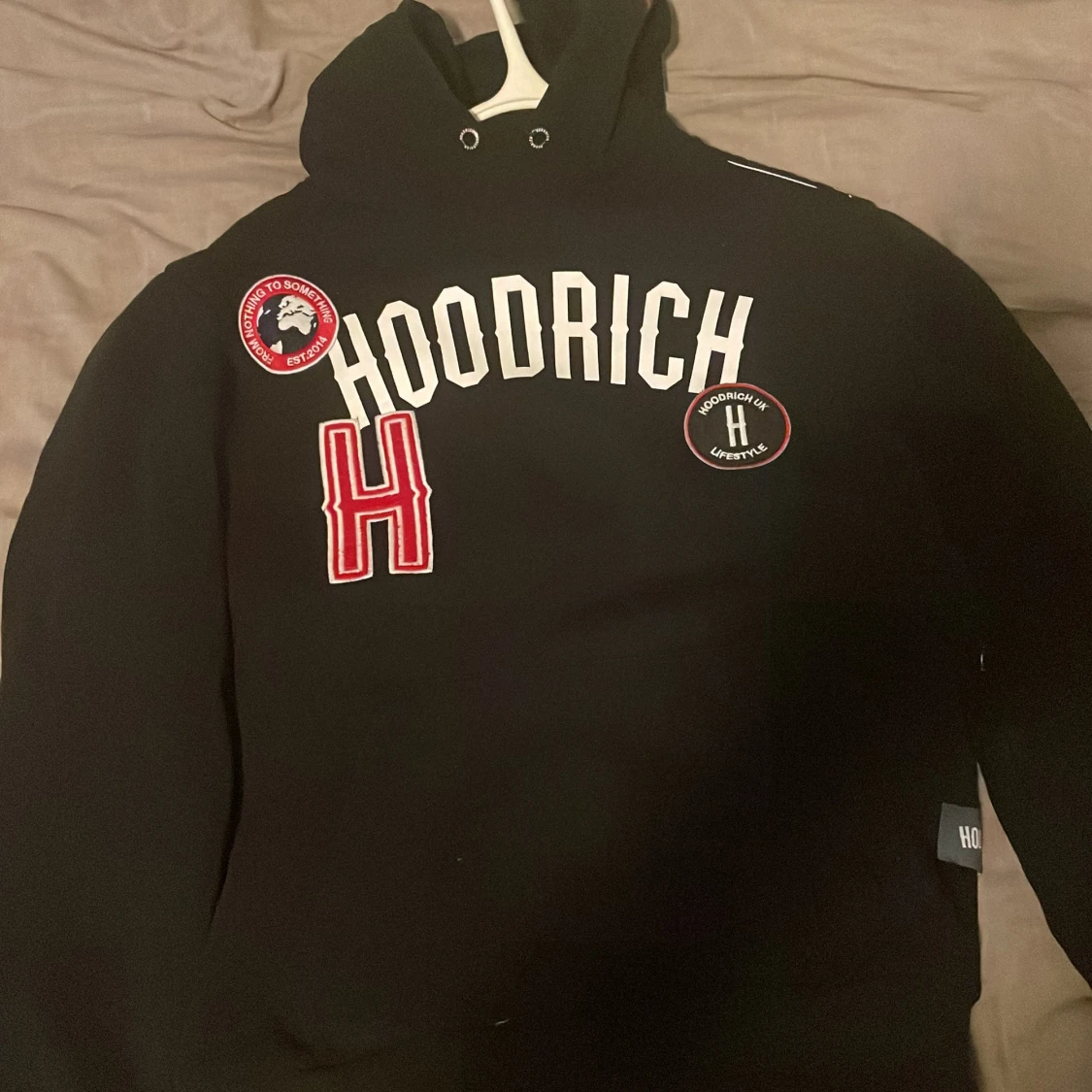 Svart hoodie Hoodrich