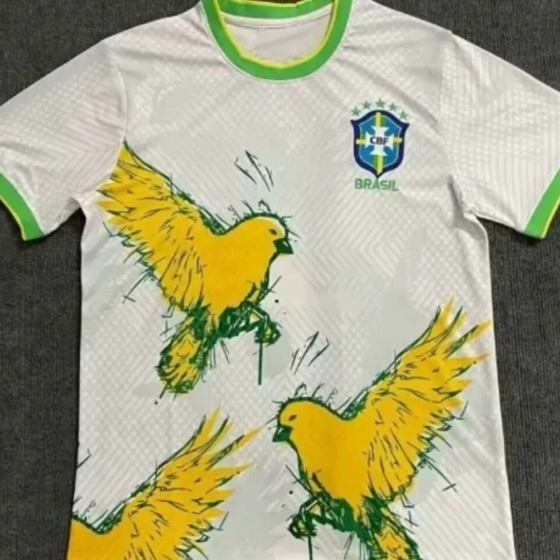 Feta Brasilien Jerseys finns nu! - 1