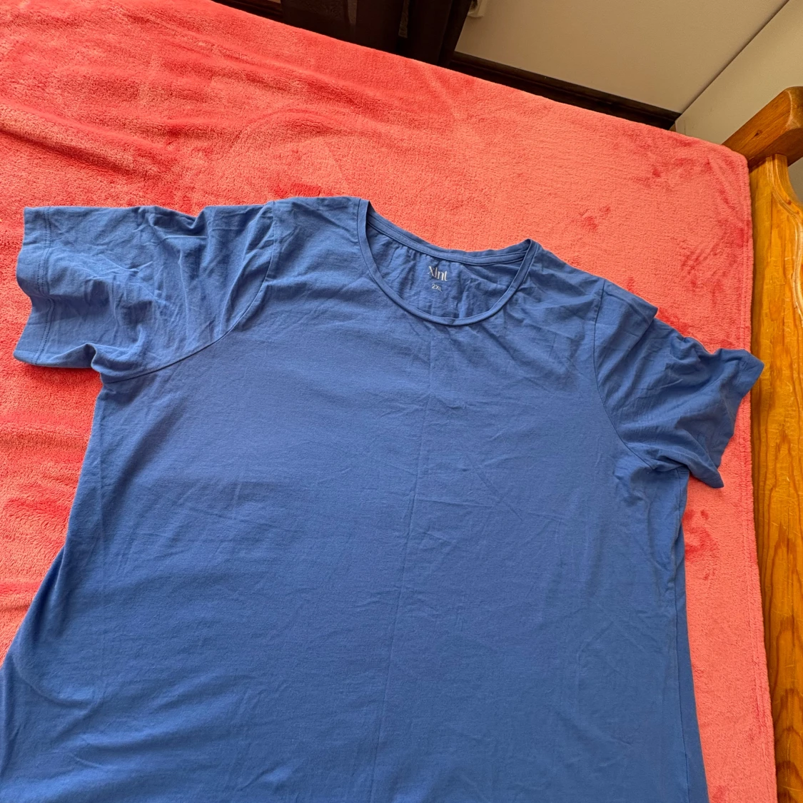 Blå t-shirt från Xlnt - 1