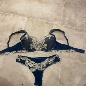 Intimissimi set  - Pris kan diskuteras, 75 c i BH och s i Trosa