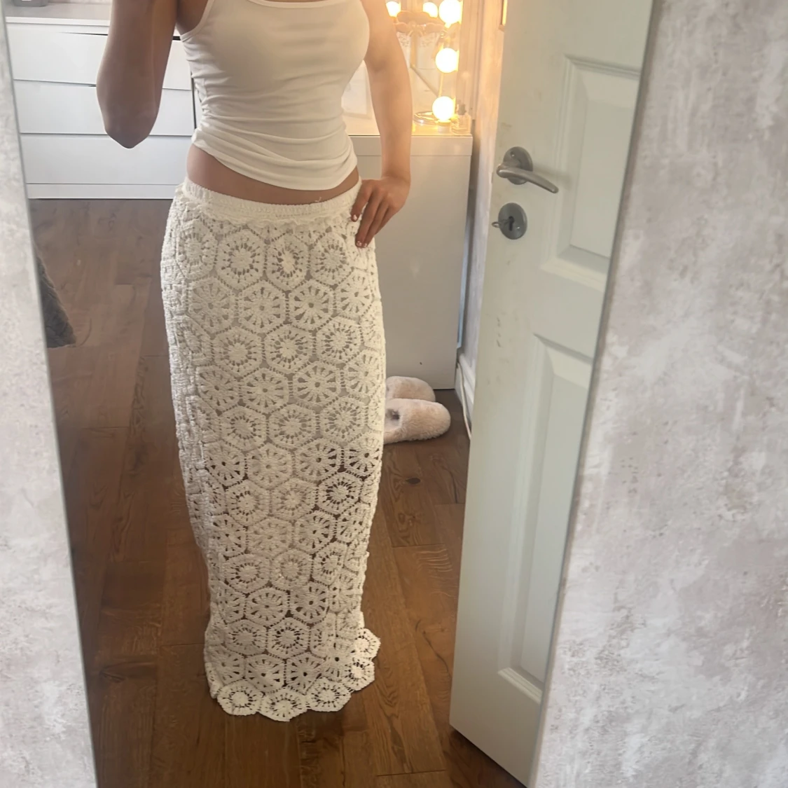Vit virkad långkjol - 2