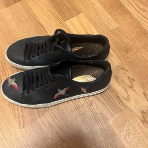 Arigato skor  - Arigato skor i bra skick. 