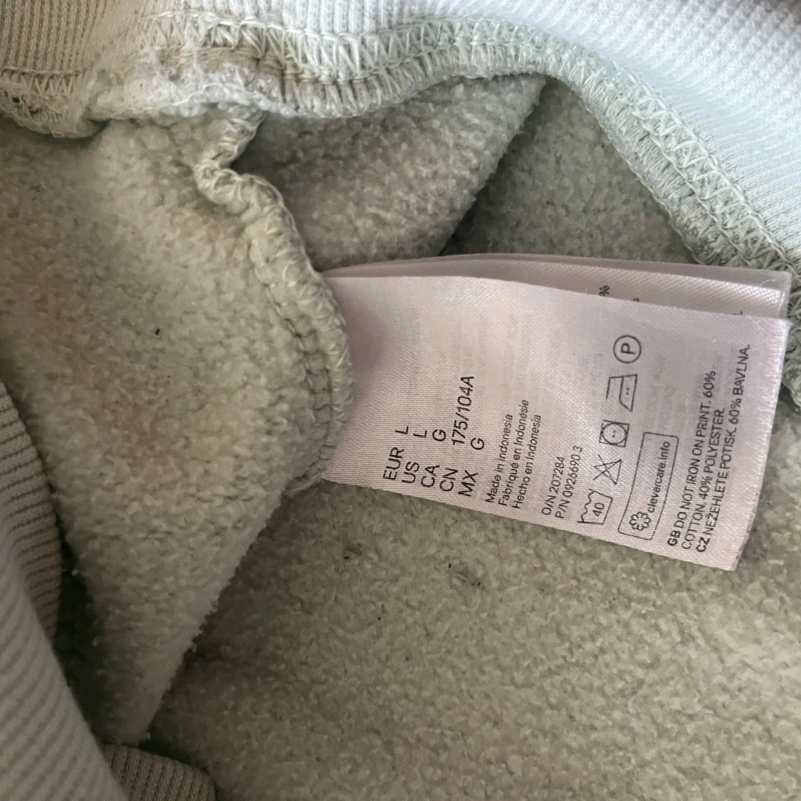 Vit SpongeBob sweatshirt från Divided - 2