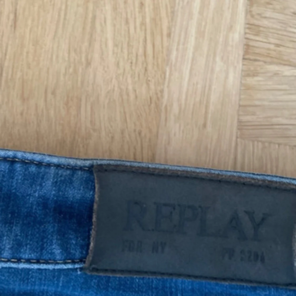 Blå Replay jeans LUZ, storlek 29 - 2