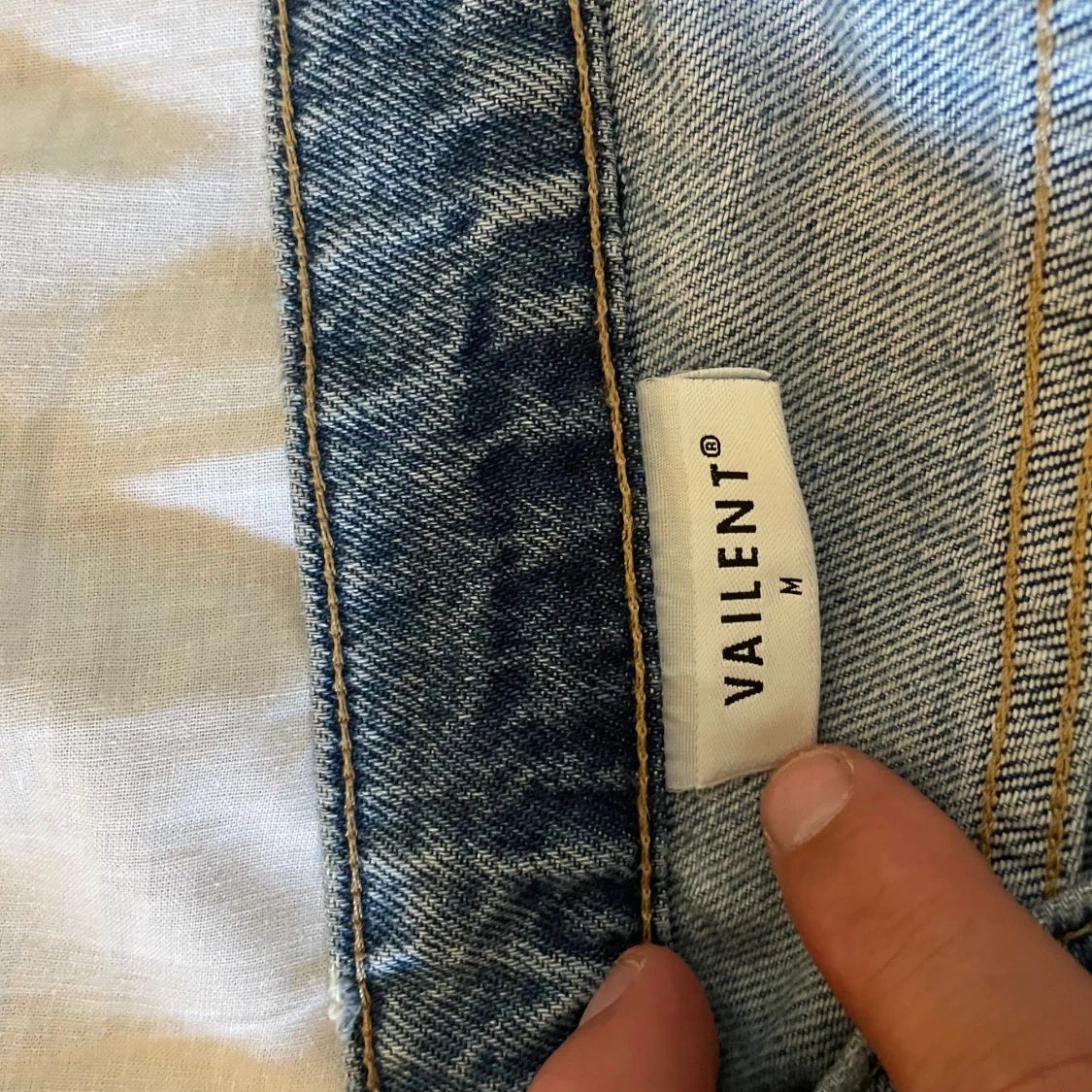 Blå raka jeans från Vailent - 2