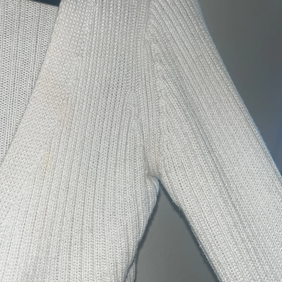 Vit omlottopp från NA-KD - 3