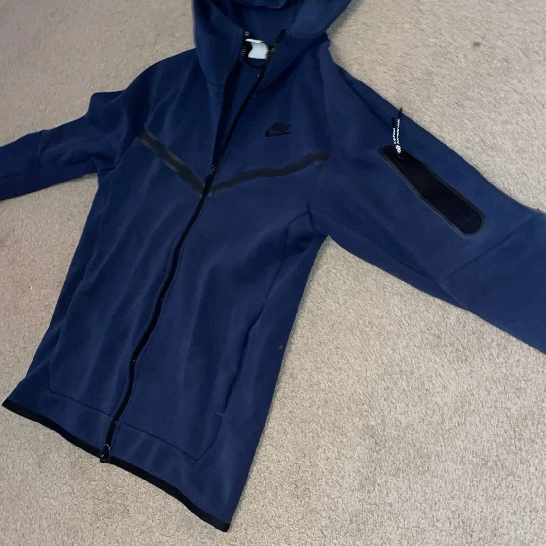 Marinblå Nike hoodie med dragkedja - 1