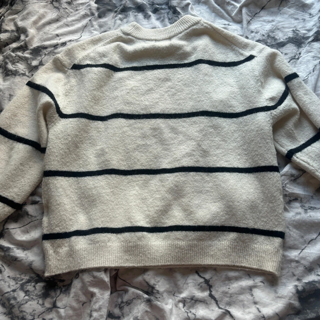 Randig stickad tröja från H&M XS - 1