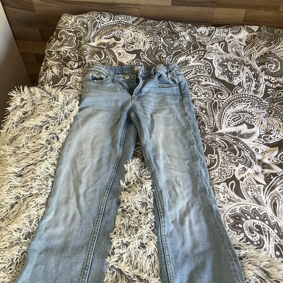 Ljusblå jeans från Gina Tricot