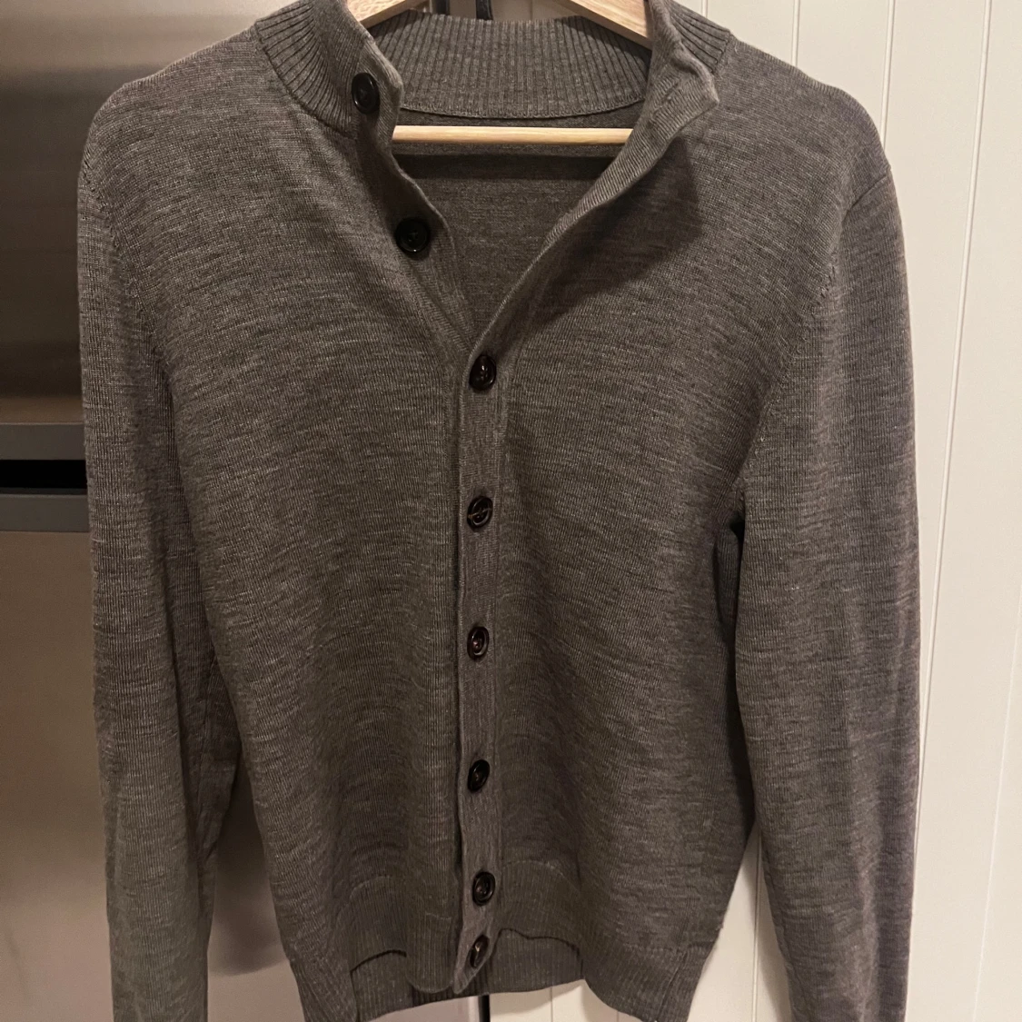 Suitsupply cardigan  - 1