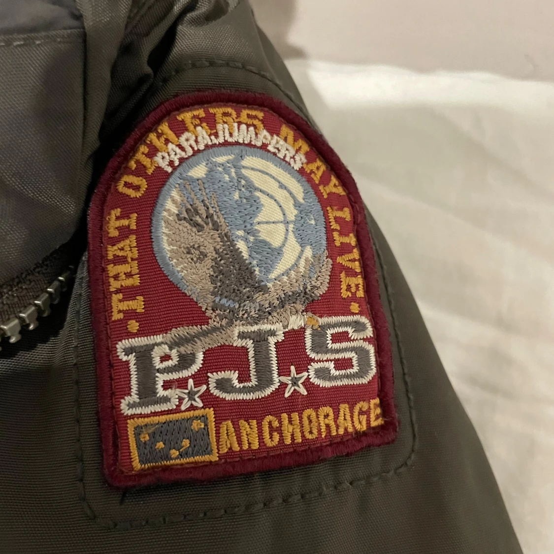 Grön parkajacka från Parajumpers - 1