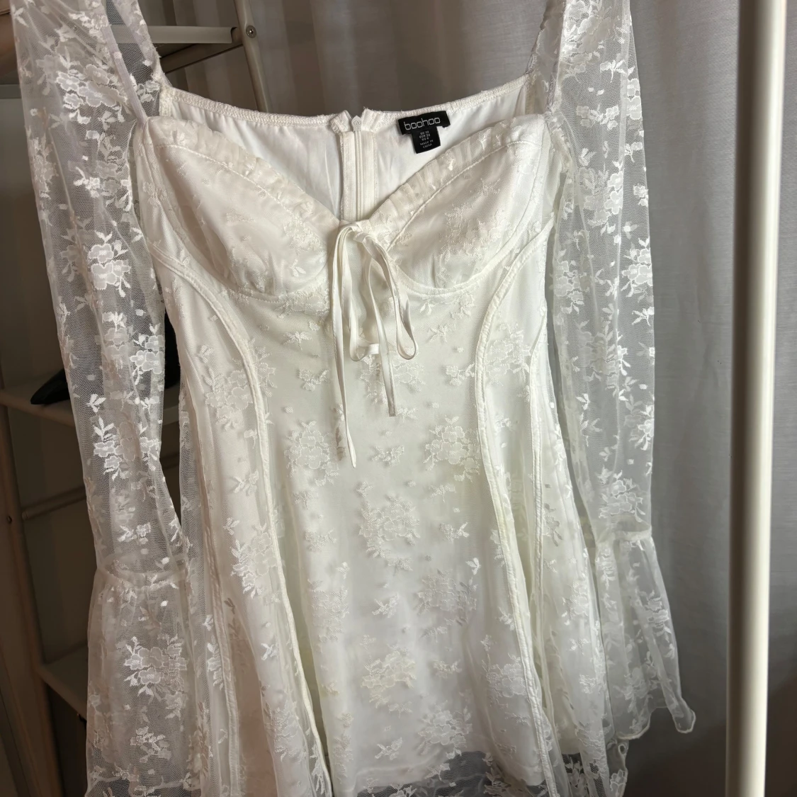 Vit spetsklänning  - 2