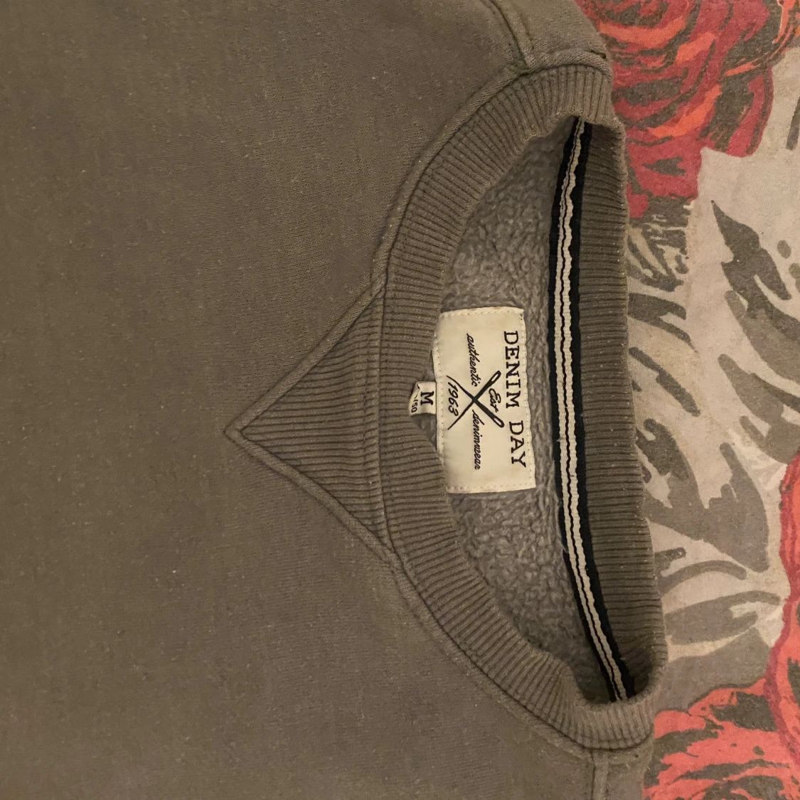 Grå sweatshirt från Denim Day, M - 1