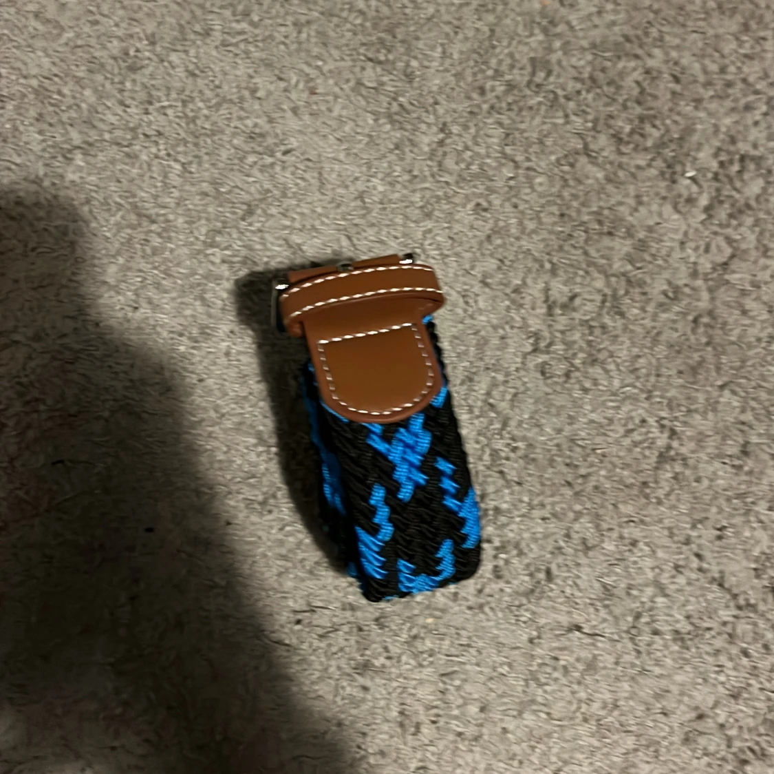 Svart och blått flätat bälte - 1