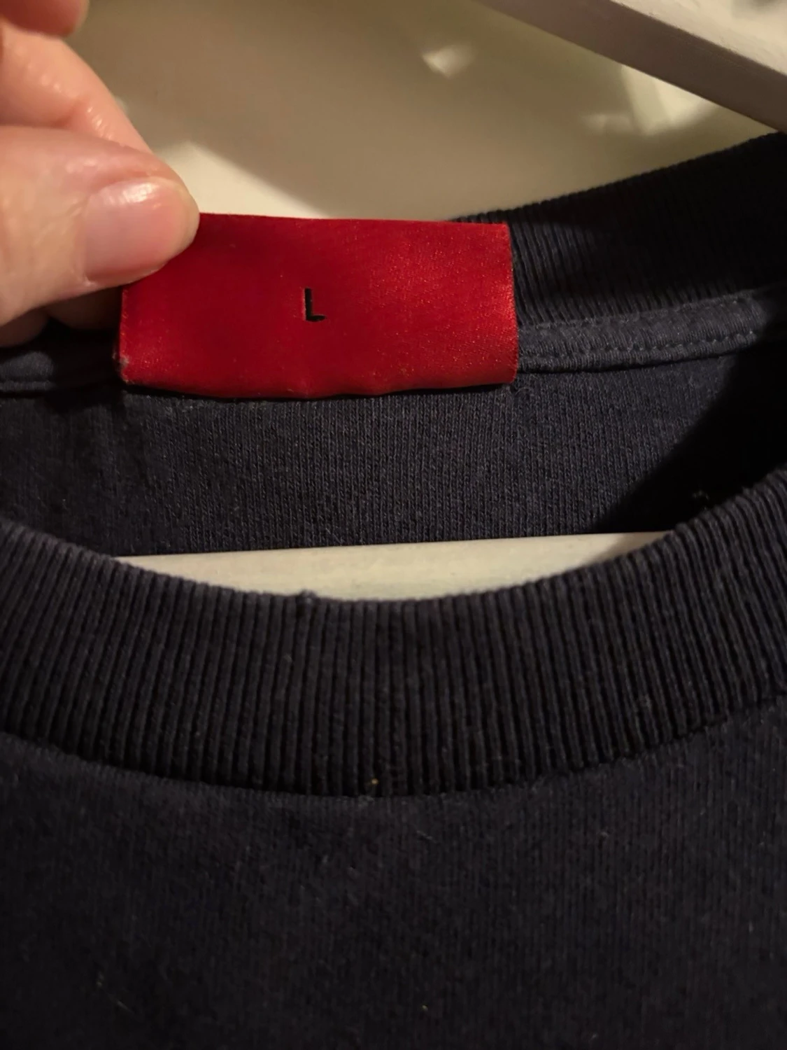 Svart sweatshirt från Hugo Boss - 1