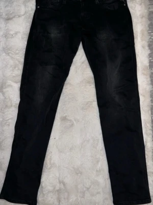 Replay Anbass Jeans Svarta - Skick 10/10. Storlek W/34 L/32. 