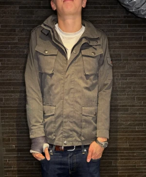 Wellensteyn Jacka fieldjacka - Extremt snygg jacka ifrån finmärket Wellensteyn | Strlk - S | Skick - 10/10 | Nypris - ca 3000kr | Vid minsta lilla fundering är det bara att skriva!