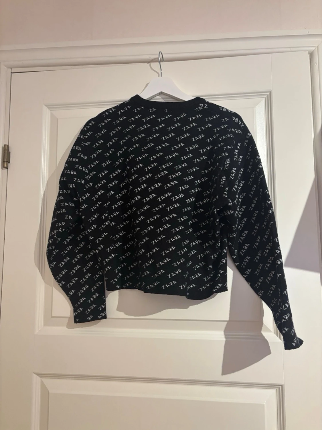 Svart tröja från Zara - 1