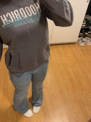 Gråa hoodrich  - Gråa hoodrich i storlek s