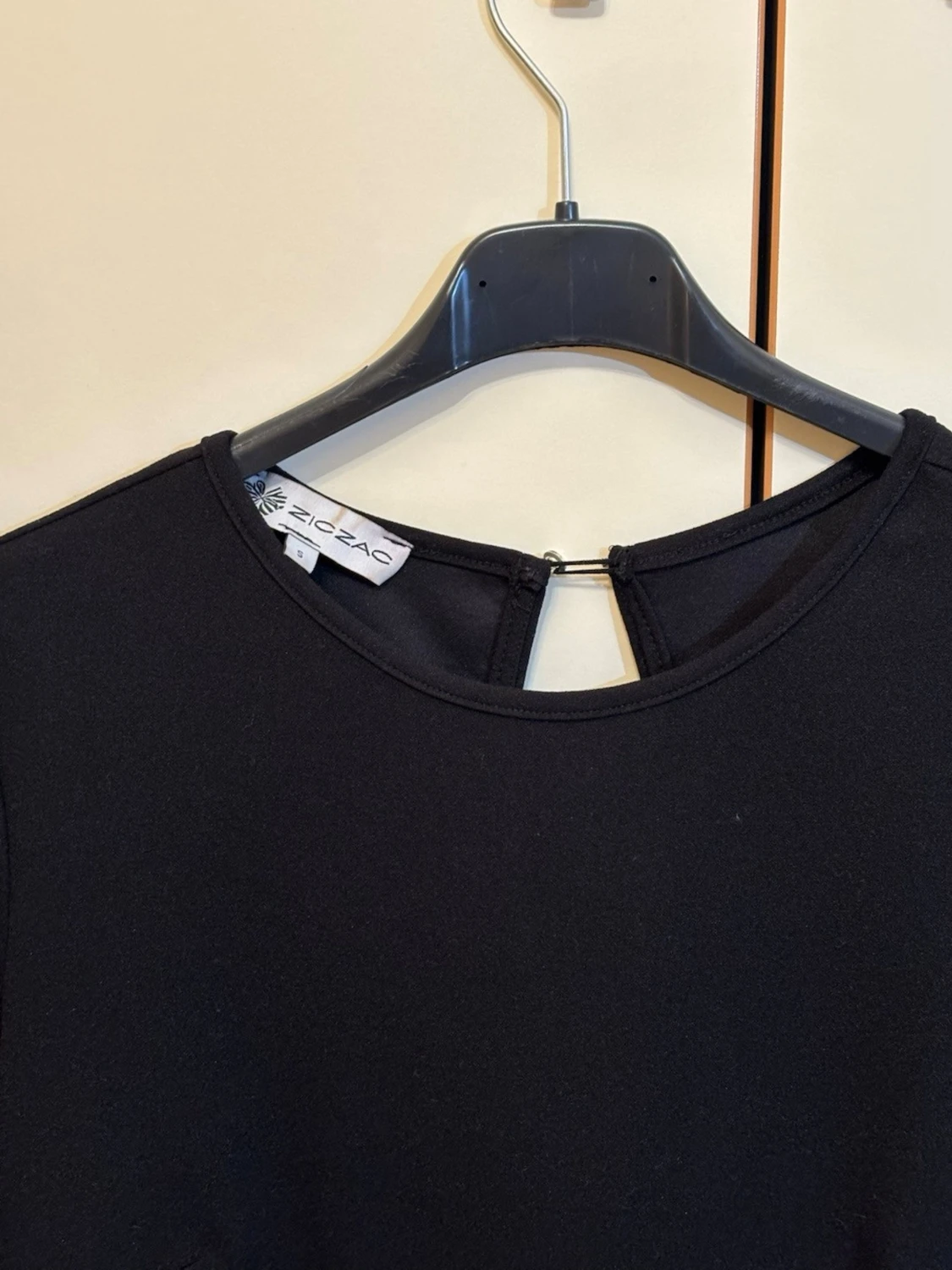 Svart peplumtop från Zic Zac - 1