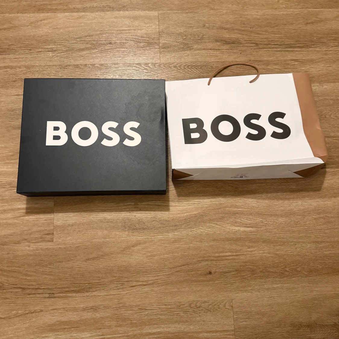 Svart tröja från BOSS - 1