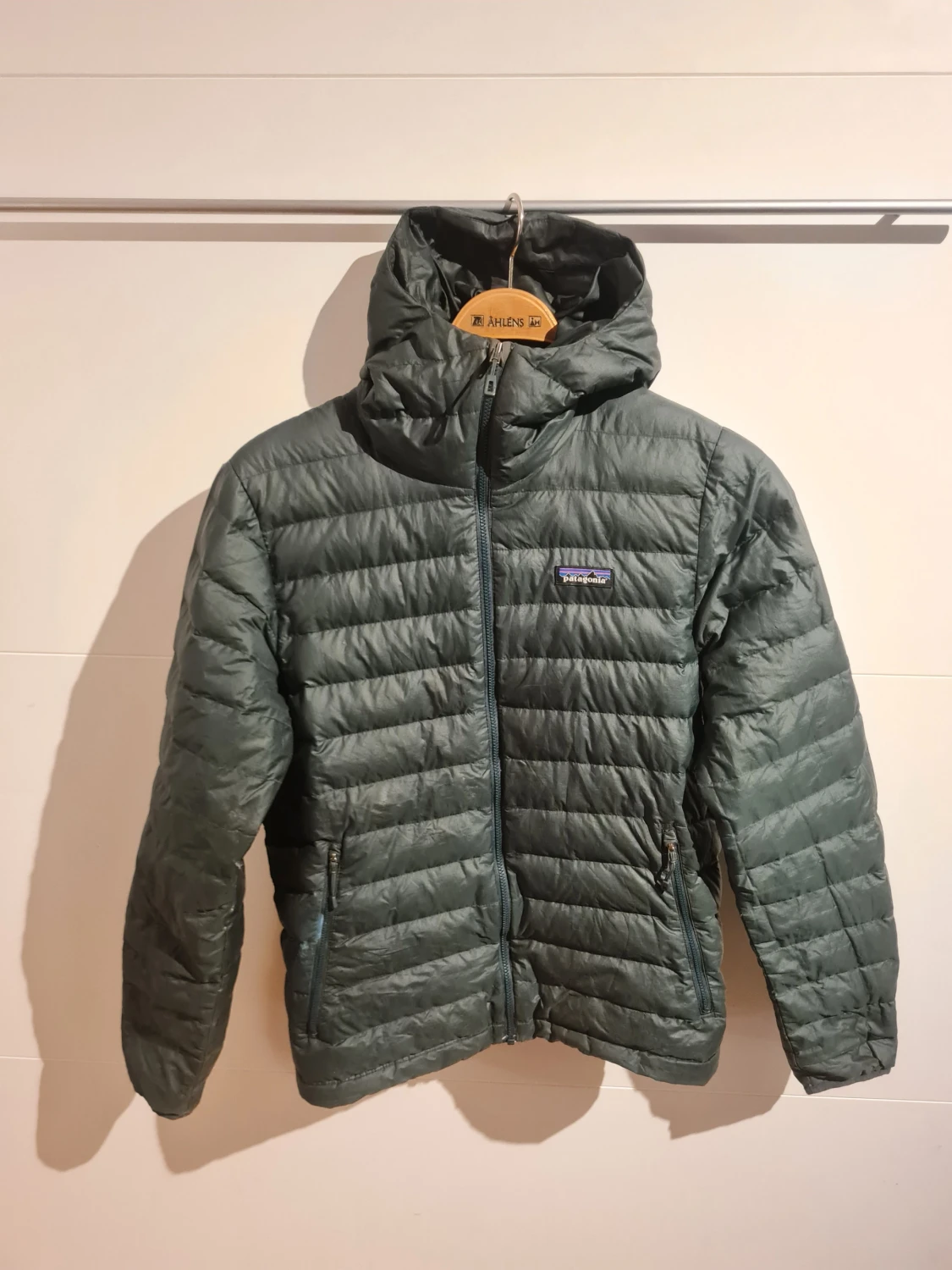 Patagonia Men's Down Sweater hoody - 1