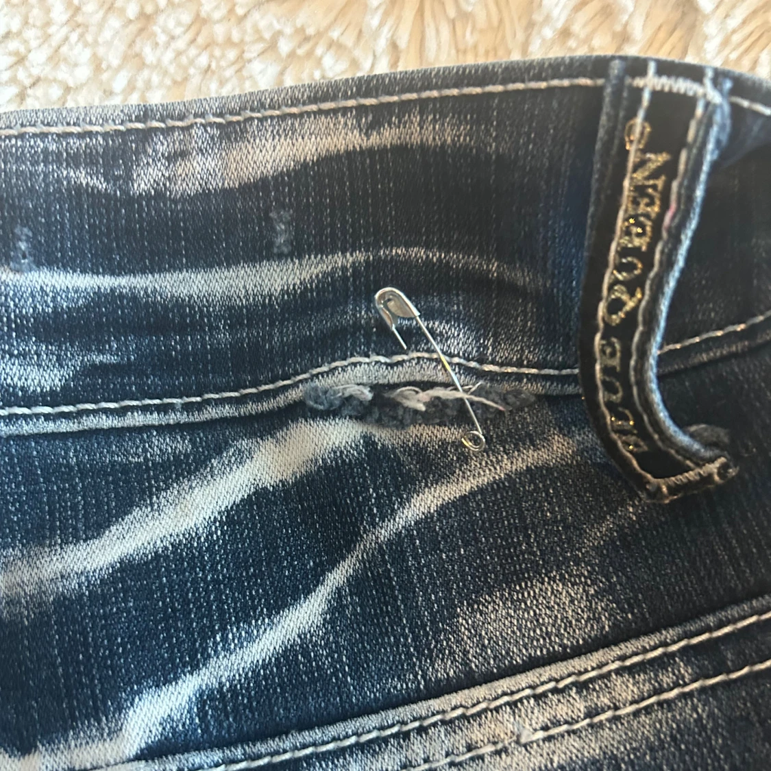 Blue Queen jeans med paljettdetaljer - 1