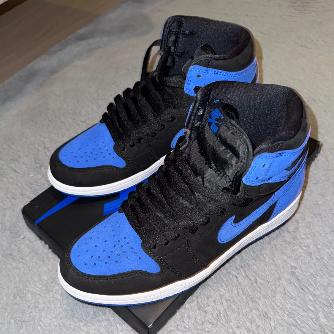 Nike Air Jordan 1 High Royal Blue