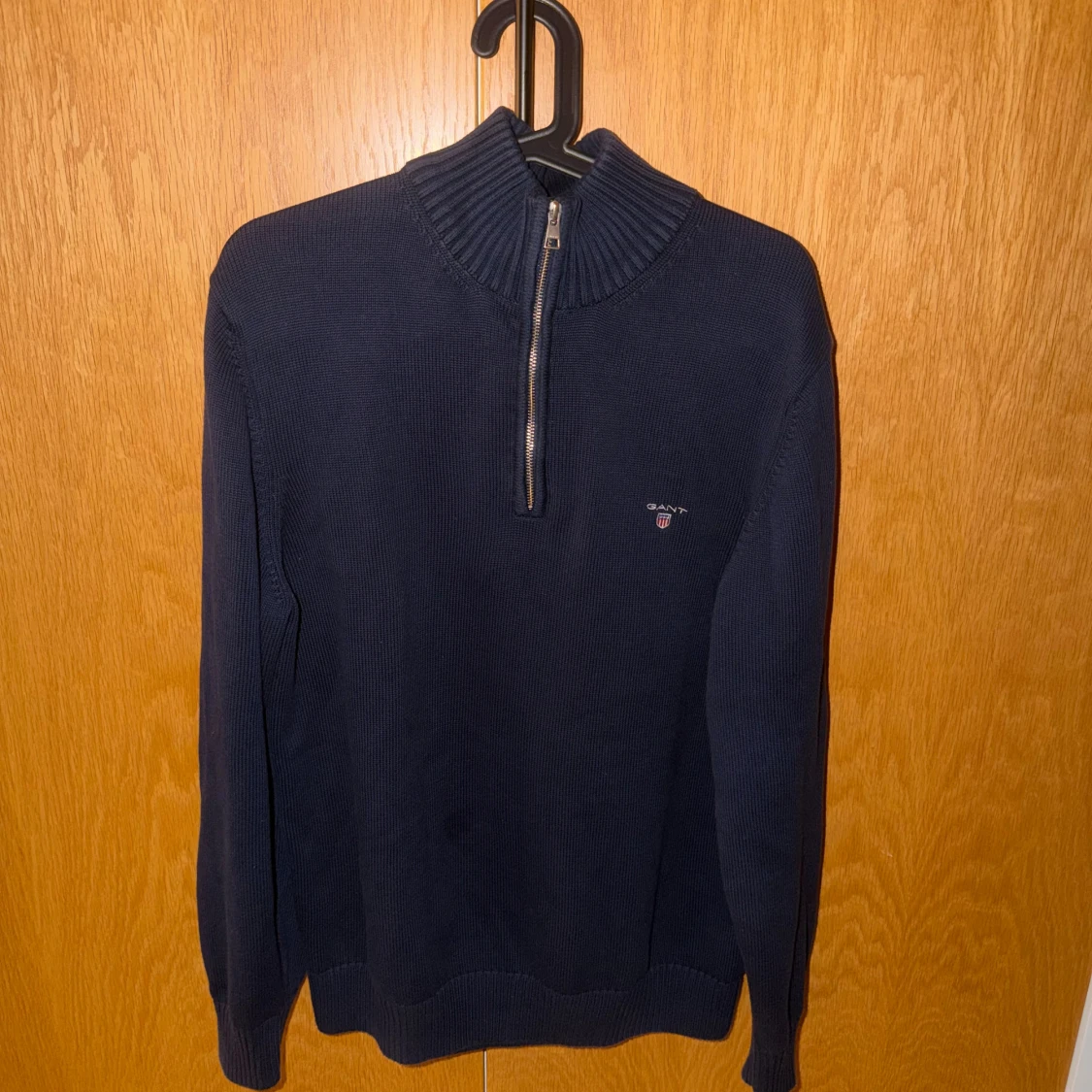 Marinblå half zip tröja från Gant