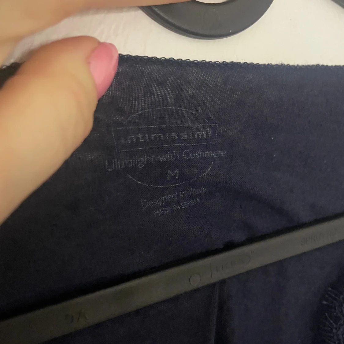 Mörkblå långärmad spetsblus - 4