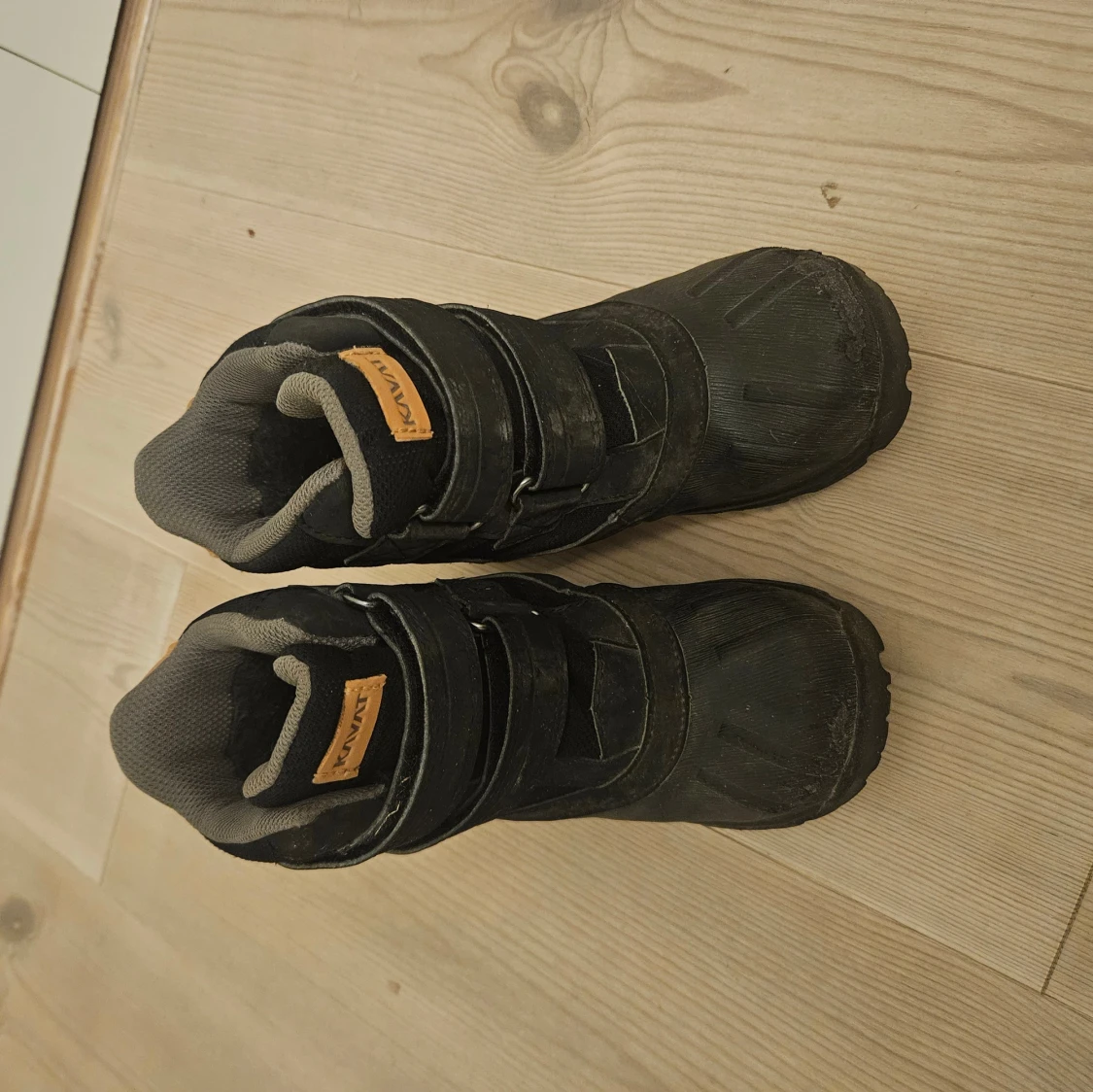 Svarta vinterkängor från Kavat - 1