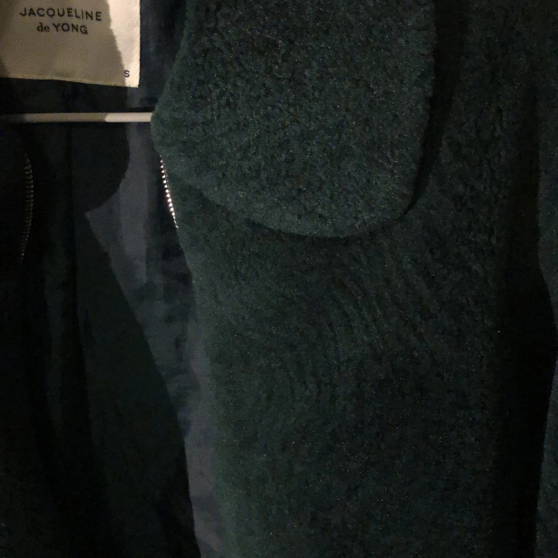 Mörkgrön teddyjacka Jacqueline de Yong - 3