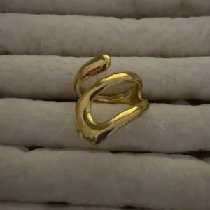 Rostfria ringar  - Paket pris 4 ringar 