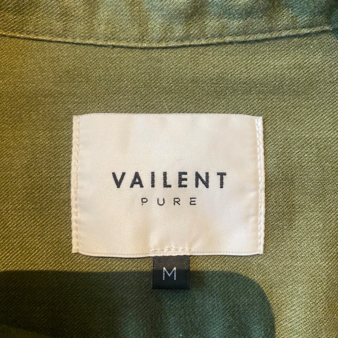 Olivgrön skjorta från Vailent Pure - 2